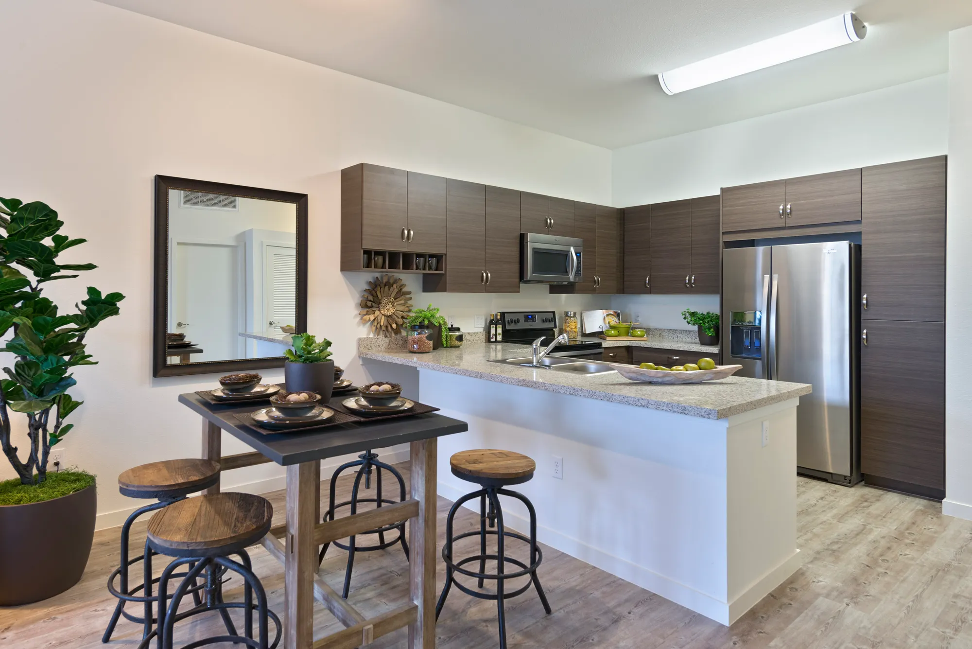 Solana 3100 Pearl — view 5