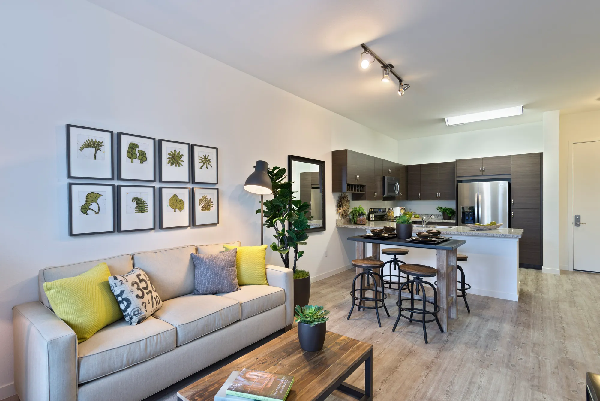 Solana 3100 Pearl — view 6